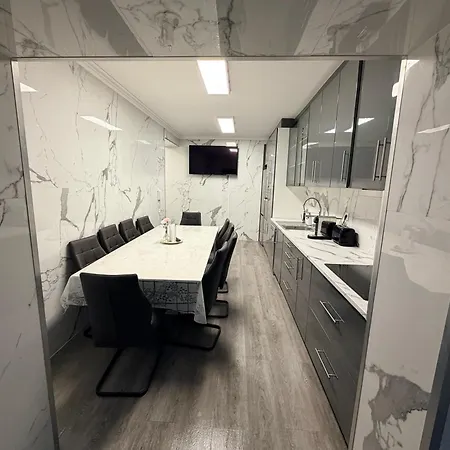 Spacieux 3 A 200 M De La Ovar