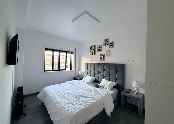 Spacieux 3 A 200 M De La Apartman