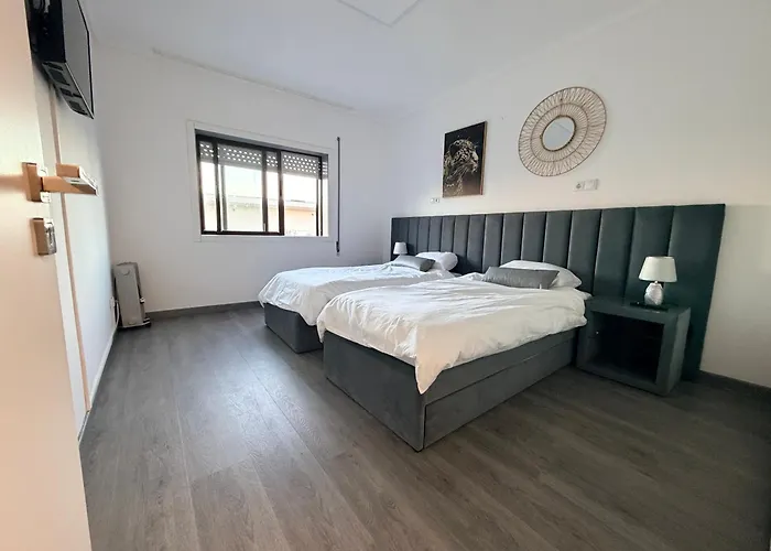 Spacieux 3 A 200 M De La * Ovar