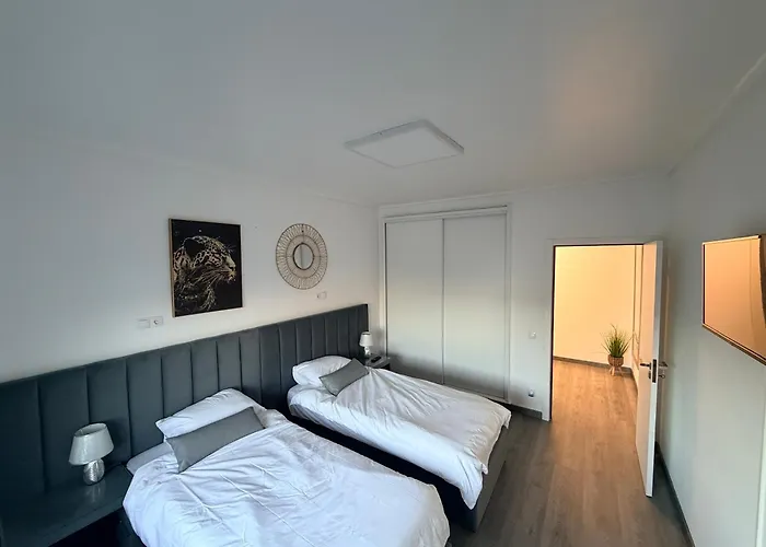 Spacieux 3 A 200 M De La Ovar