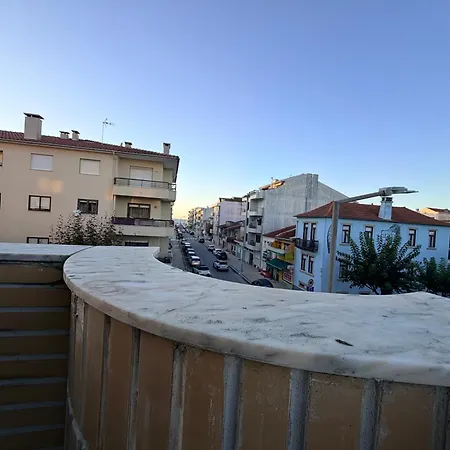 Spacieux 3 A 200 M De La Apartment *