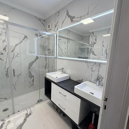 Appartamento Spacieux appartement 3 chambres à 200 m de la plage *