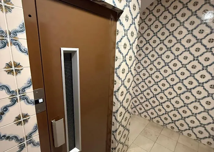 Apartment Spacieux 3 A 200 M De La *