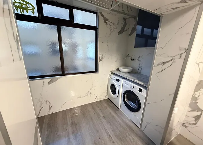 Apartment Spacieux 3 A 200 M De La Ovar